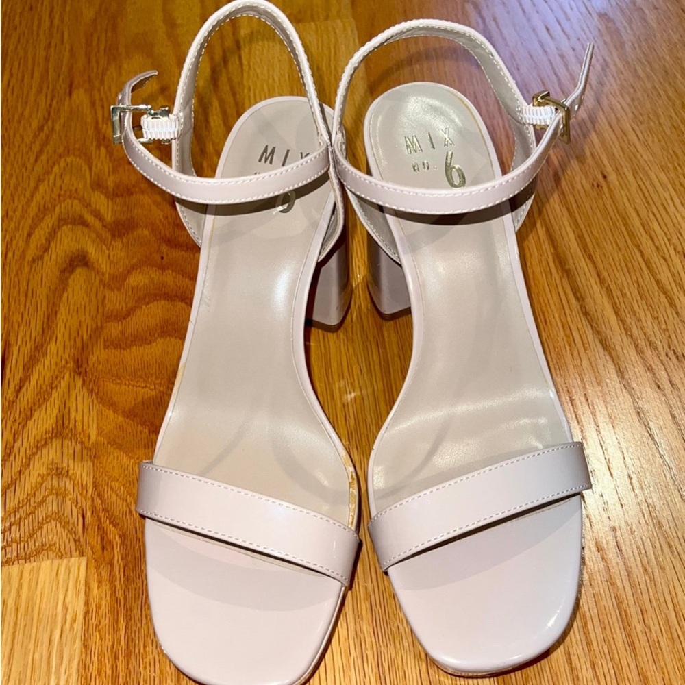 Mix No. 6 Cream Heels Elegant Minimalist Design